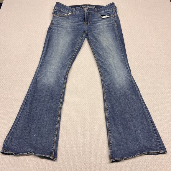 American Eagle Jeans Womens 12 Blue Denim Artist Super Stretch Flared Casual - Picture 1 of 12